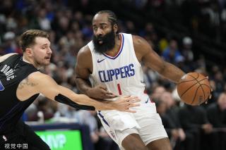 季曾面临类 季曾面临类