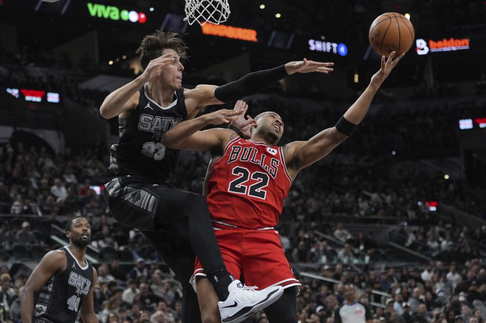 送了多名潜 送了多名潜