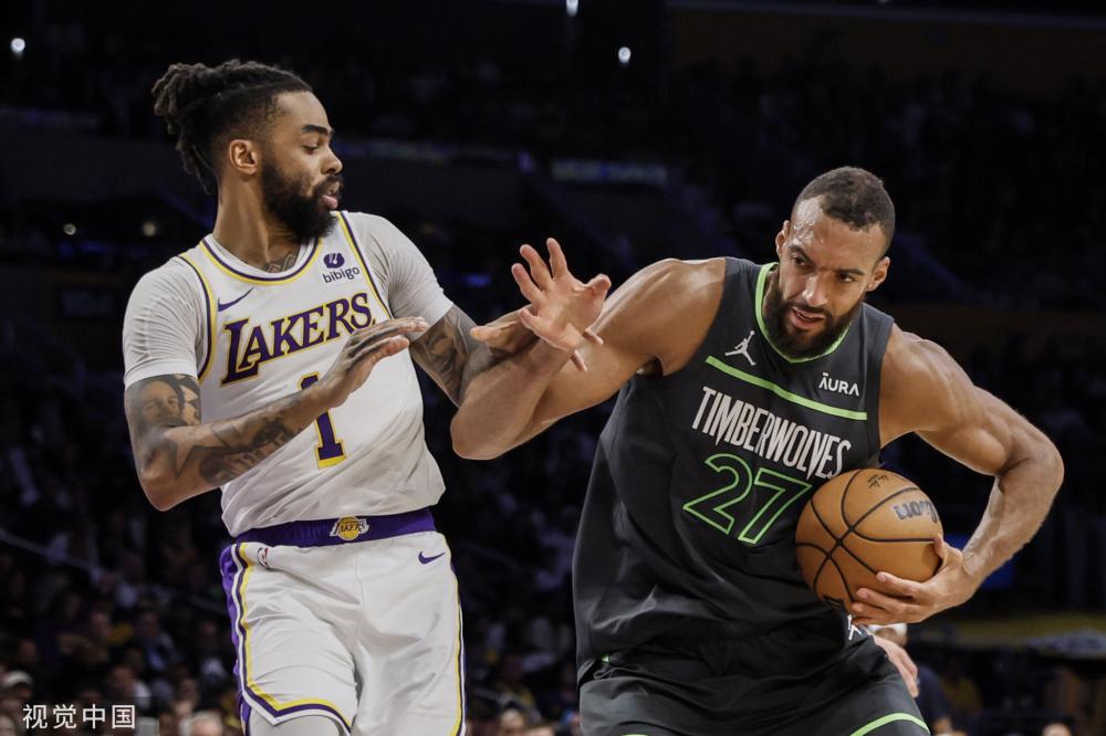 篮球运动的 篮球运动的